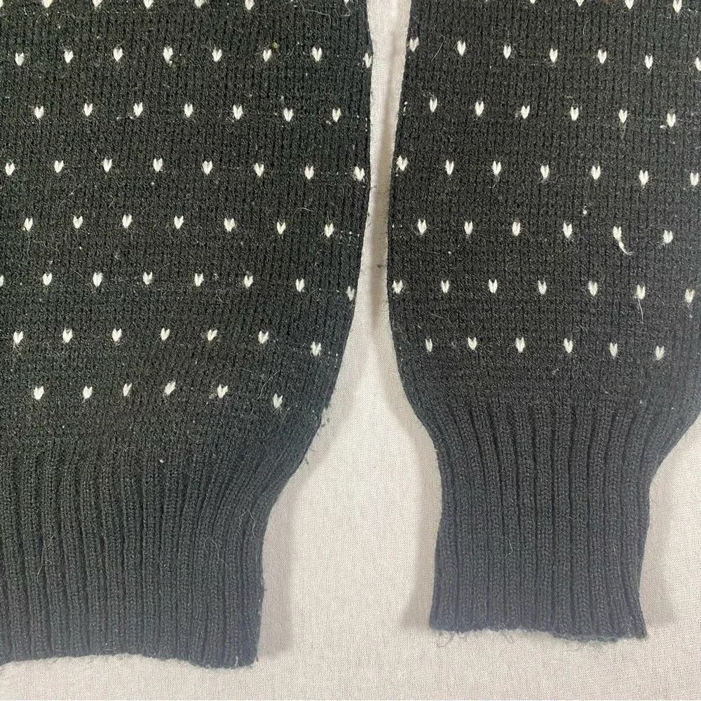 VTG Black and White Polka Dot Crew Neck pullover Sweater Size M